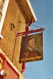 the pub The sign had a portrait of Thomas Howard 21st Earl of Arundel